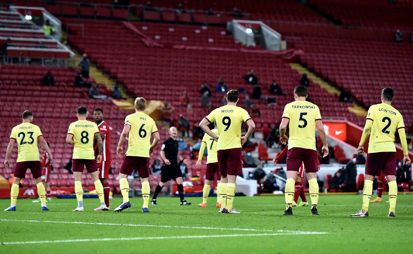 遇包夹时 遇包夹时