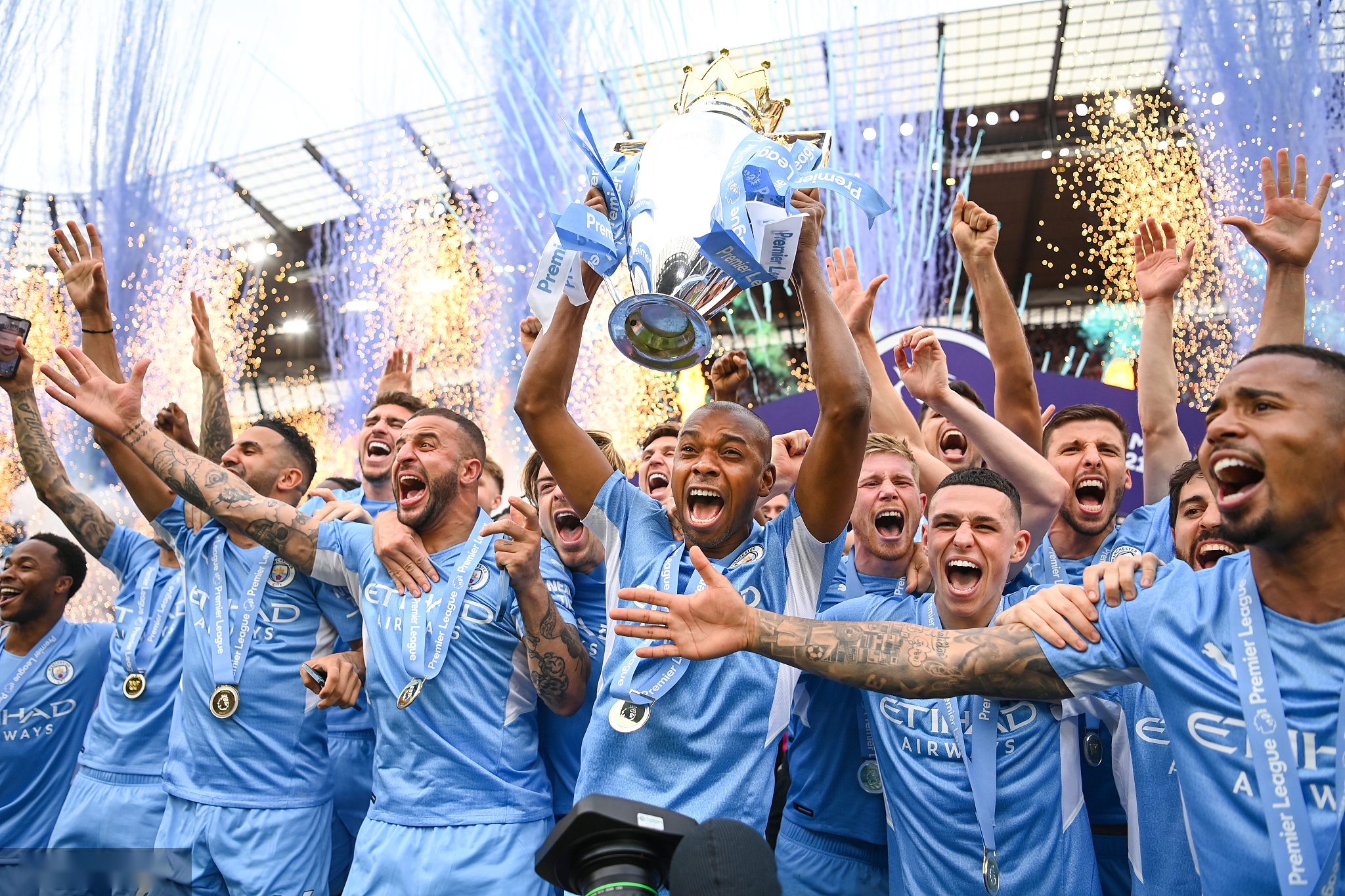 为她比作哪 为她比作哪